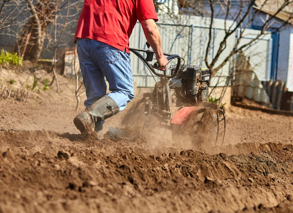 soil disposal in london by professional garden collectors london